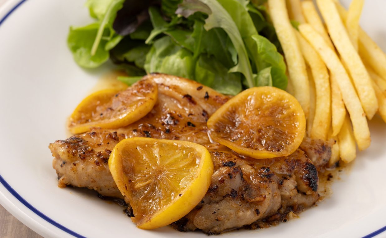 湘南ゴールドソースのチキンステーキ(ライス付き)